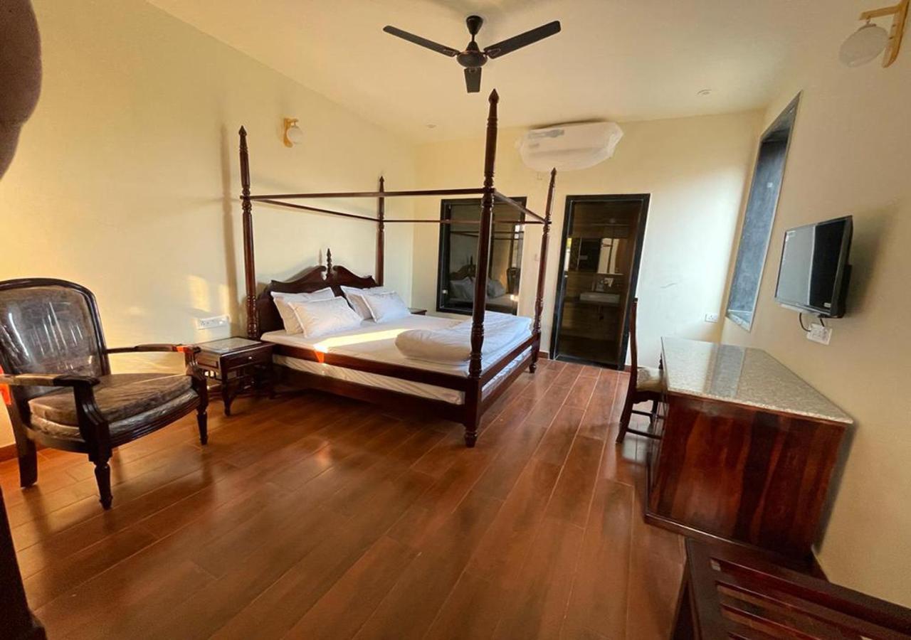 Las Cabanas Resort Pushkar Exteriör bild
